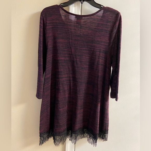 Torrid sweater tunic length burgundy 3/4‎ sleeves 1X - Picture 4 of 5